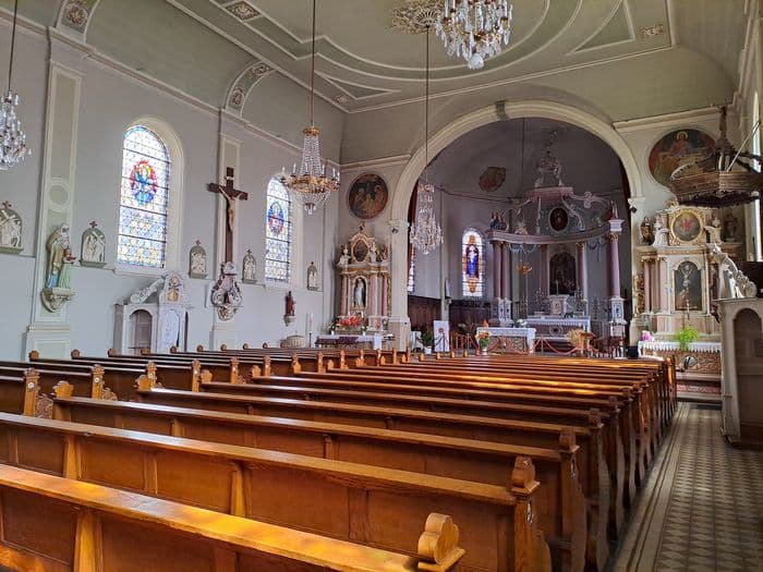 Découvrez une église construite sur d'anciennes fondations · photo 1