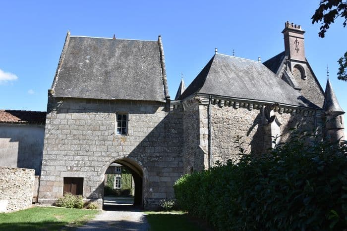 Visite guidée du château du Bois-Fichet par son propriétaire · photo 1