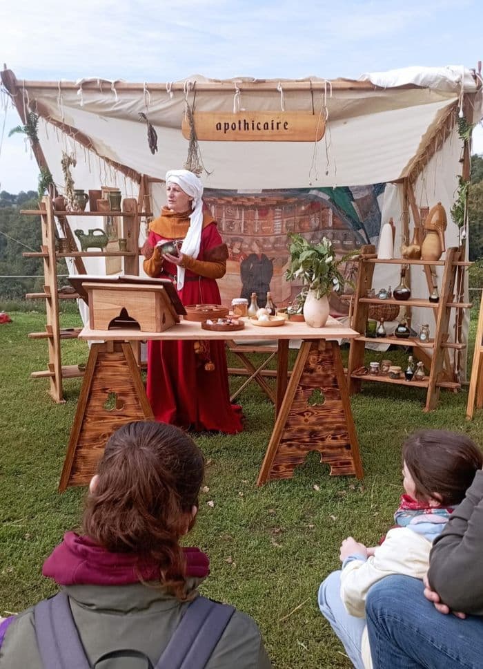 Hôtel-Dieu et Apothicairerie - Animation de Dame Marguerite · photo 1