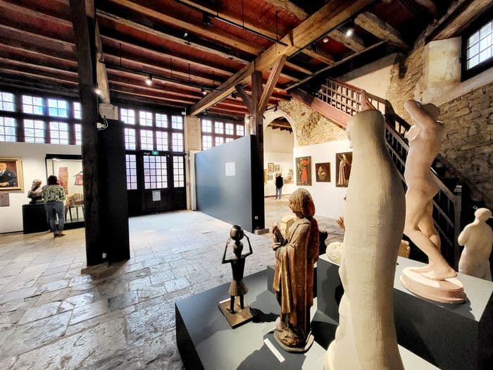 Exposition temporaire "Collections depuis 1807 : Il était une fois ... le musée de Borda" · photo 1