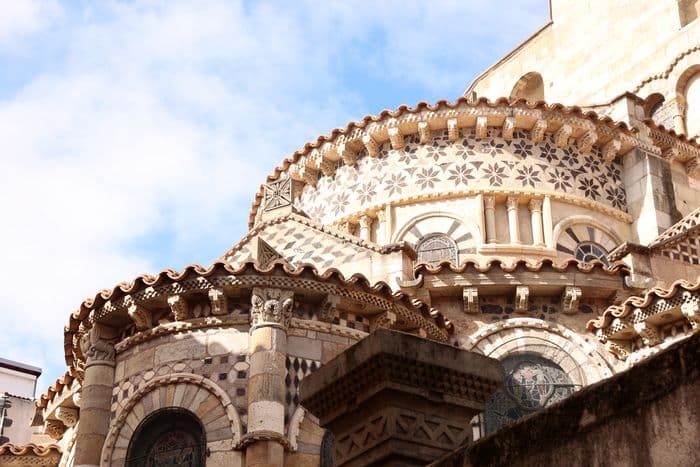 Visite libre de la basilique Notre-Dame-du-Port · photo 1