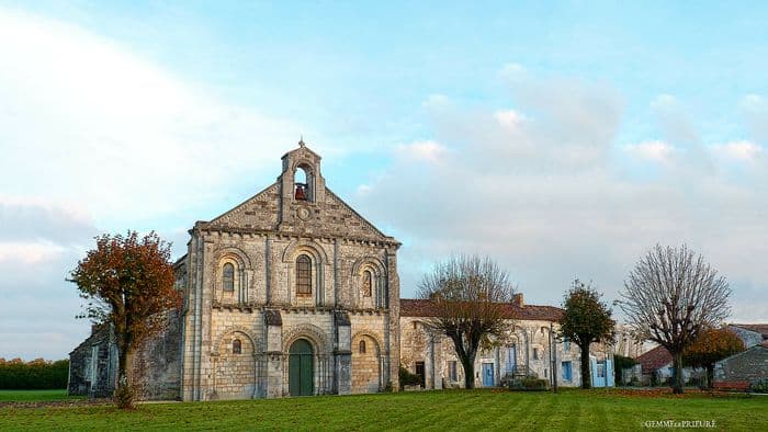 Visite commentée d'un prieuré roman saintongeais · photo 1
