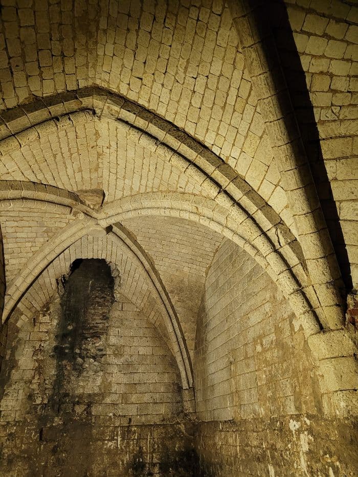 CAVES MÉDIÉVALES · photo 1