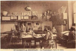 Exposition sur l'histoire du pensionnat de Saint-Laurent-en-Brionnais · photo 1