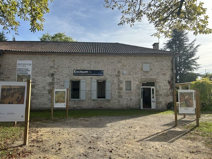 Ateliers et stand d’information : les déchets aujourd’hui en Grand Villeneuvois · photo 1