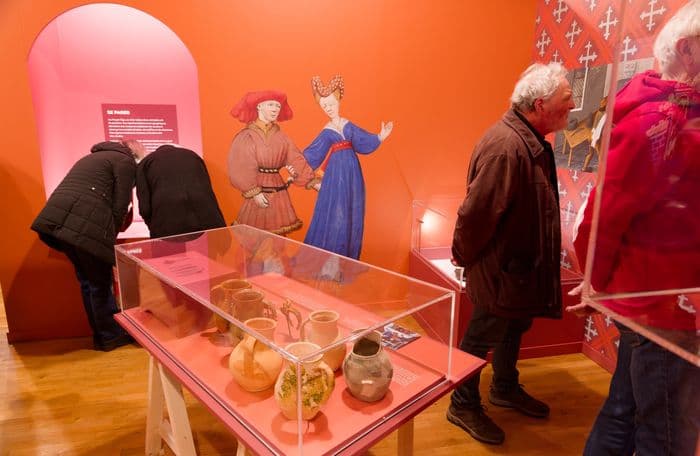 Visite libre de l'exposition « Les châteaux du Jura... trop FORTS ! » · photo 1