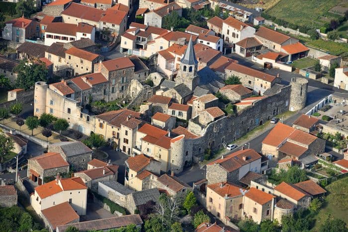 Visite commentée à deux voix « L’église et l’emblématique fort de Mareugheol » · photo 1