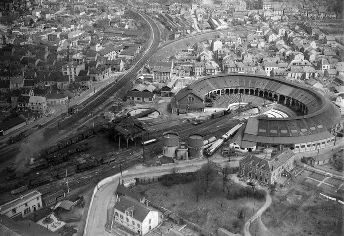 Visite libre de l'ancienne rotonde SNCF et de ses engins rénovés ou en court · photo 1