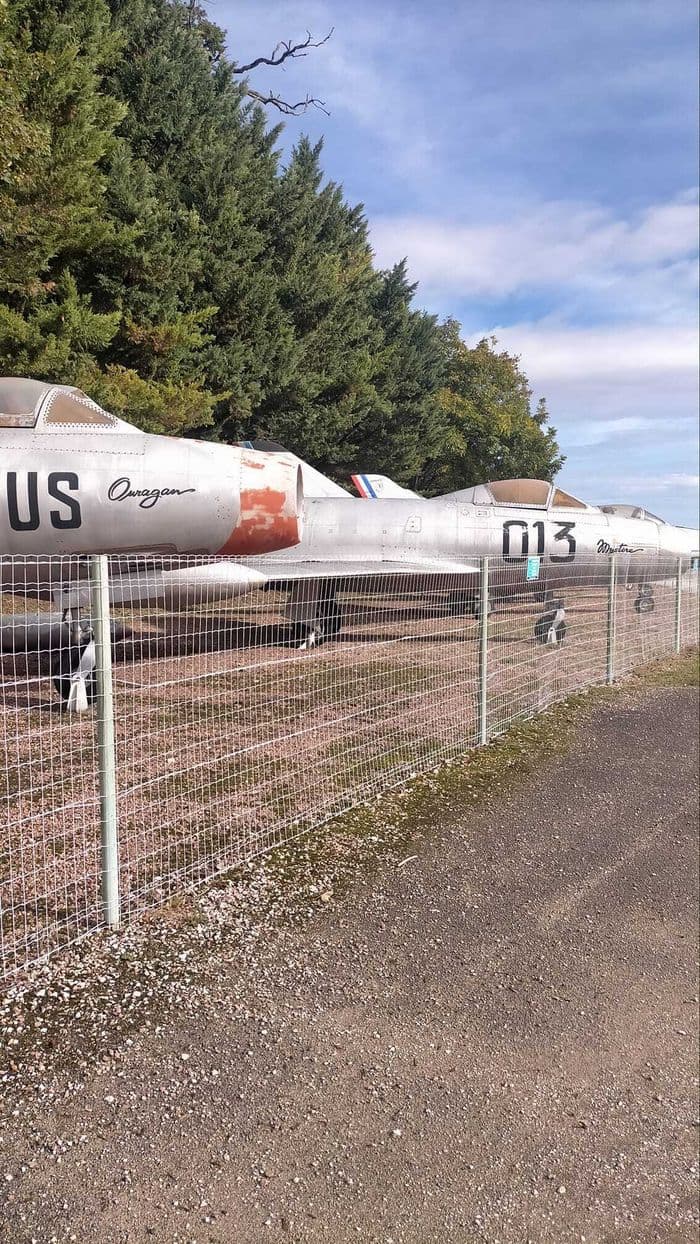 Visite commentée du musée des avions de chasse et de l'aérospatiale · photo 1