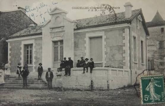Balade commentée dans le bourg de Chazelles · photo 1