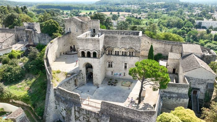Visite éclair du château de Montélimar · photo 1