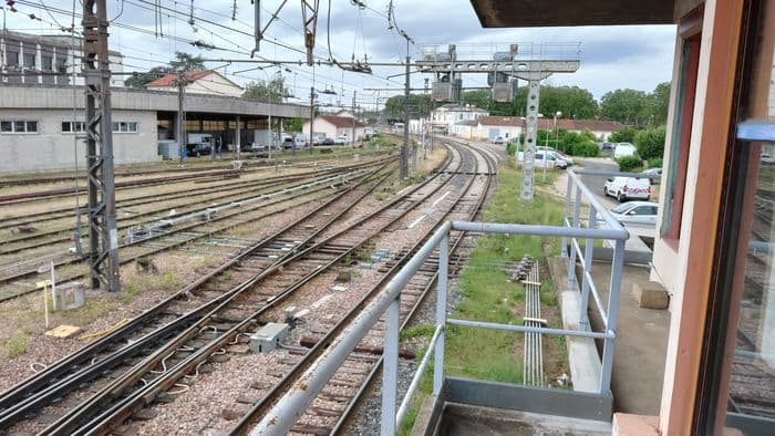 Découverte et visite d’un poste d’aiguillage SNCF Réseau à Laroche-Migennes · photo 1