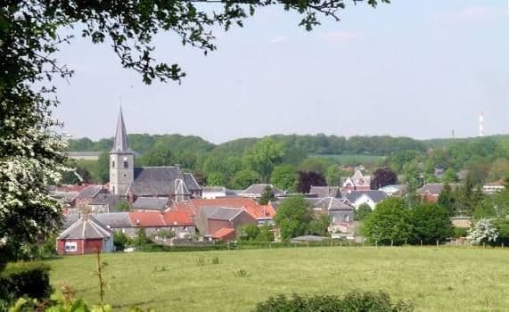 Balade découverte du patrimoine de Ferrière-la-Grande - Circuit 1 "le Village" · photo 1