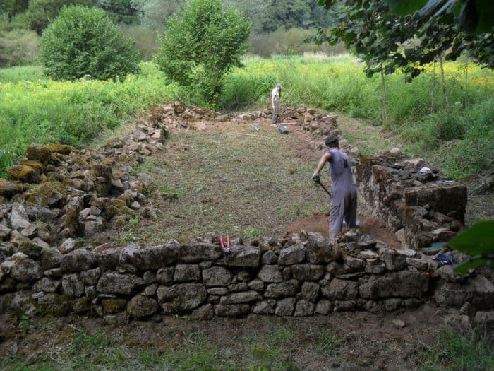 Visite commentée des vestiges des moulins et du prieuré St Jean de Péchadoire · photo 1