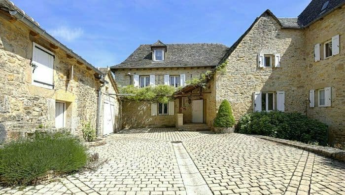 Histoire et évolution d'une ferme de la Domerie d'Aubrac · photo 1