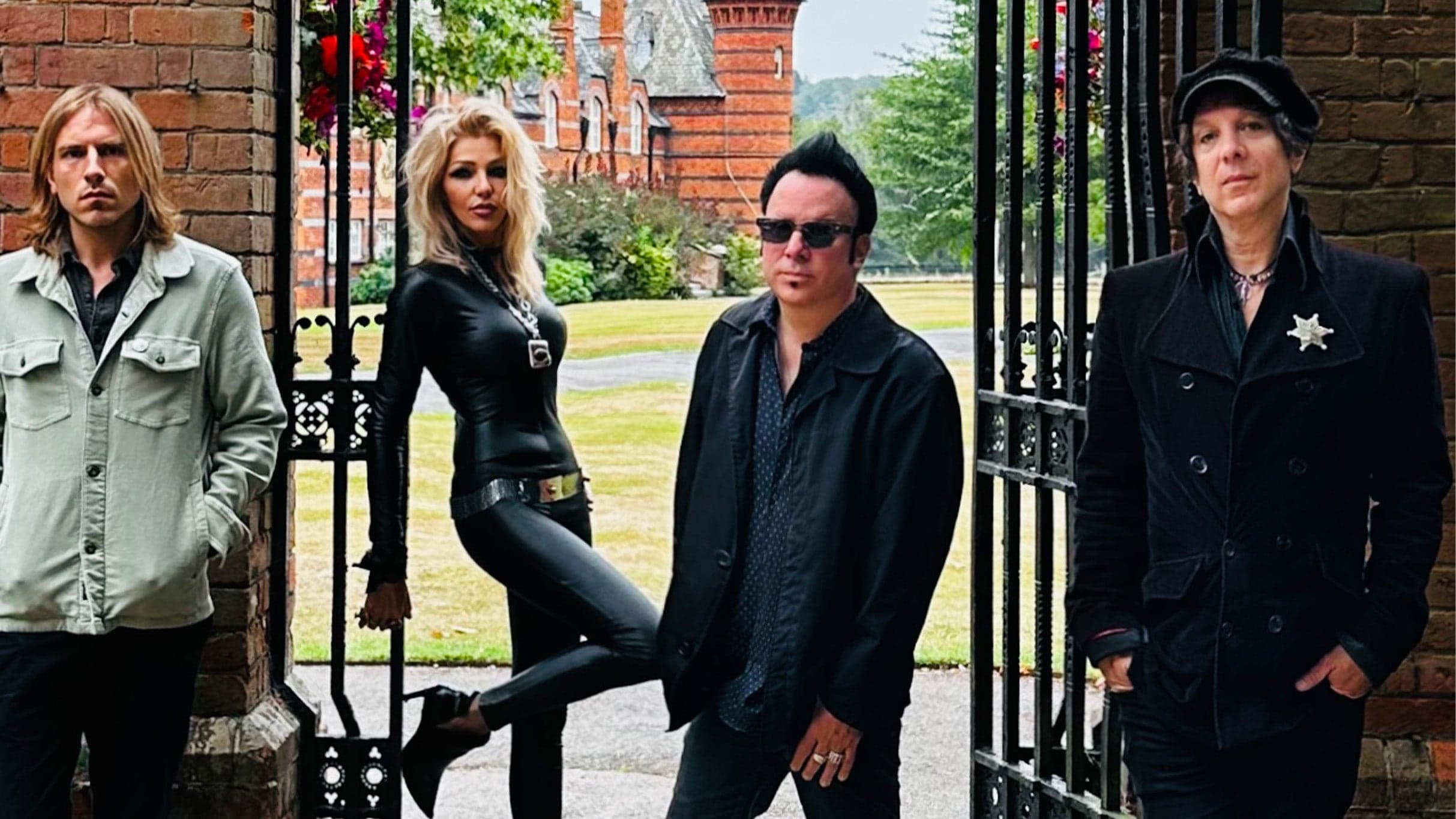 Mercury Rev · photo 1